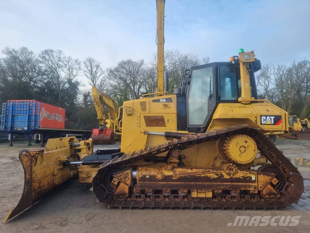 CAT D 6 N LGP 履帶推土機