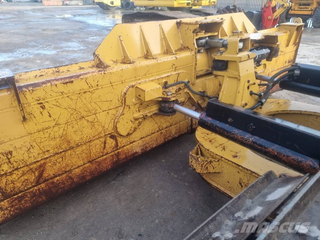 CAT D 6 N LGP 履帶推土機