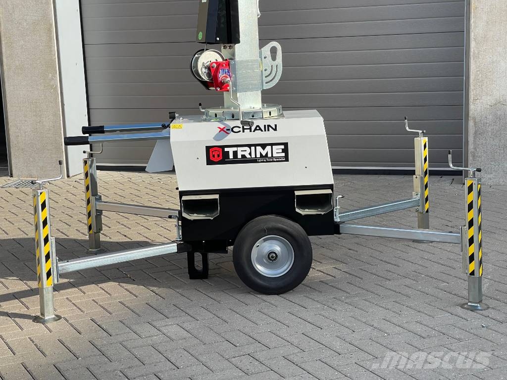 Trime X-Chain 4x160W-LED Aydinlatma kuleleri