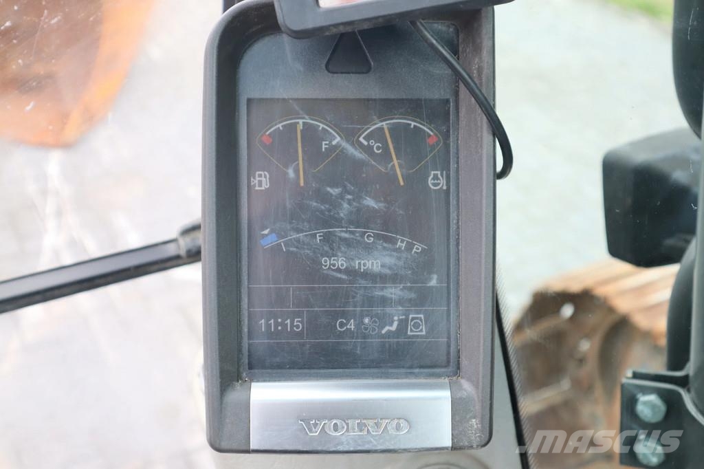 Volvo EC160D L | ROTOTILT | BUCKET | QUICK COUPLER Roomikekskavaatorid