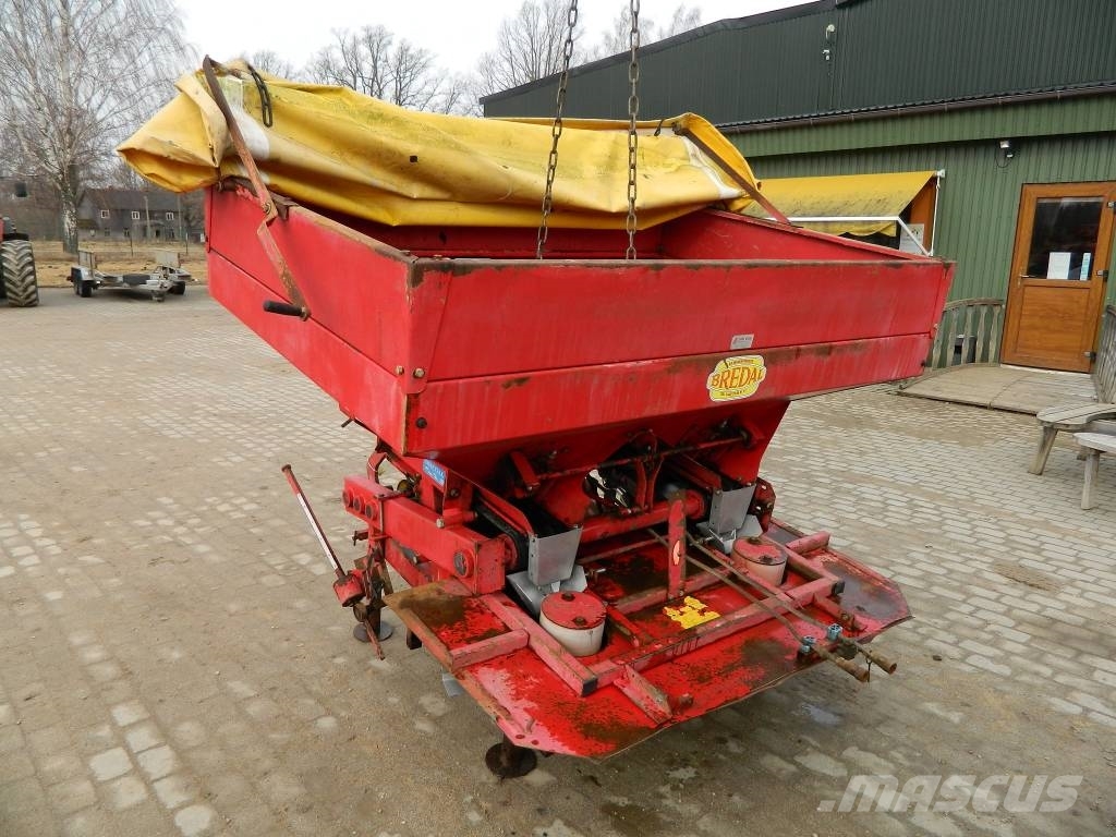 Bredal B 2 Mineral spreaders