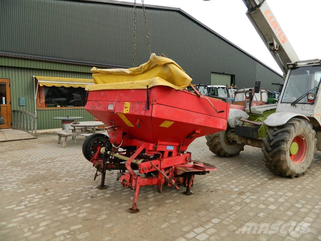 Bredal B 2 Mineral spreaders