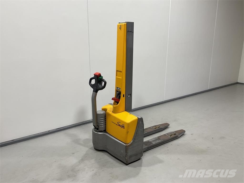 Jungheinrich EMC 10 Samohybné vozíky