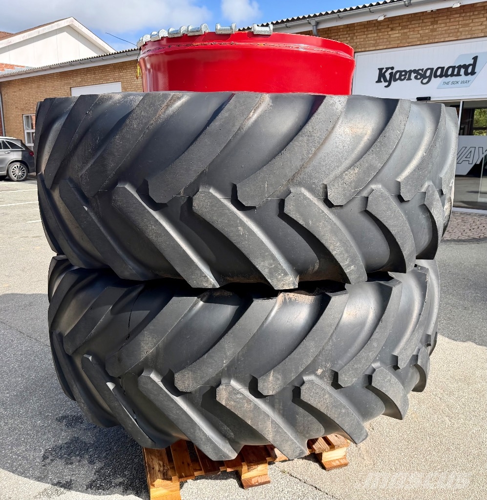 Michelin 2 stk. tvillingehjul 710/75 R42 med 12 stk Duofixx Gume, točkovi i felne