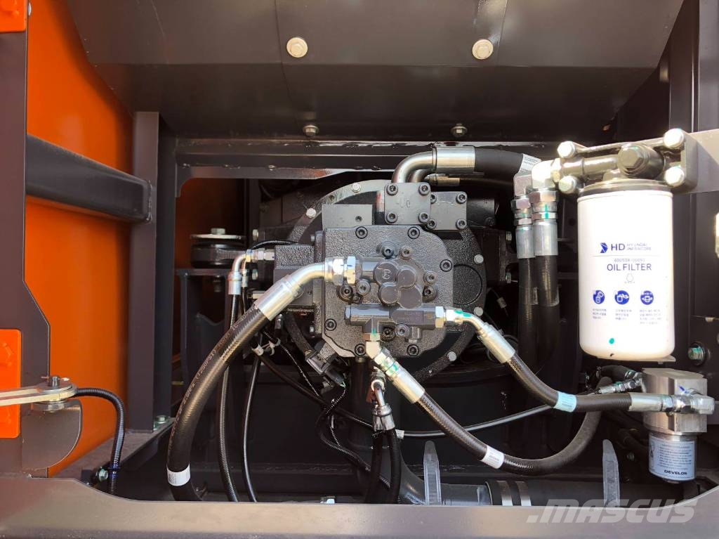 Doosan DX 225 LCA Kāpurķēžu ekskavatori
