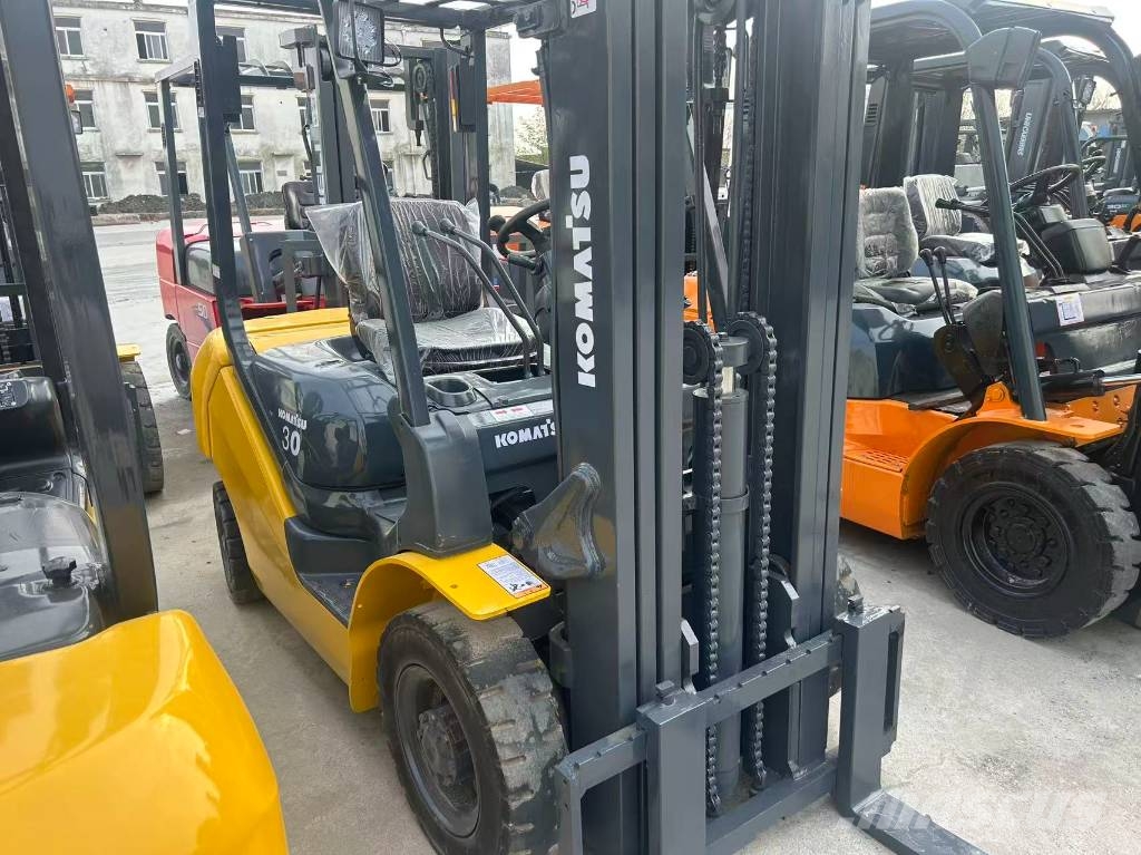 Komatsu FD 30 T-17 Stivuitor diesel