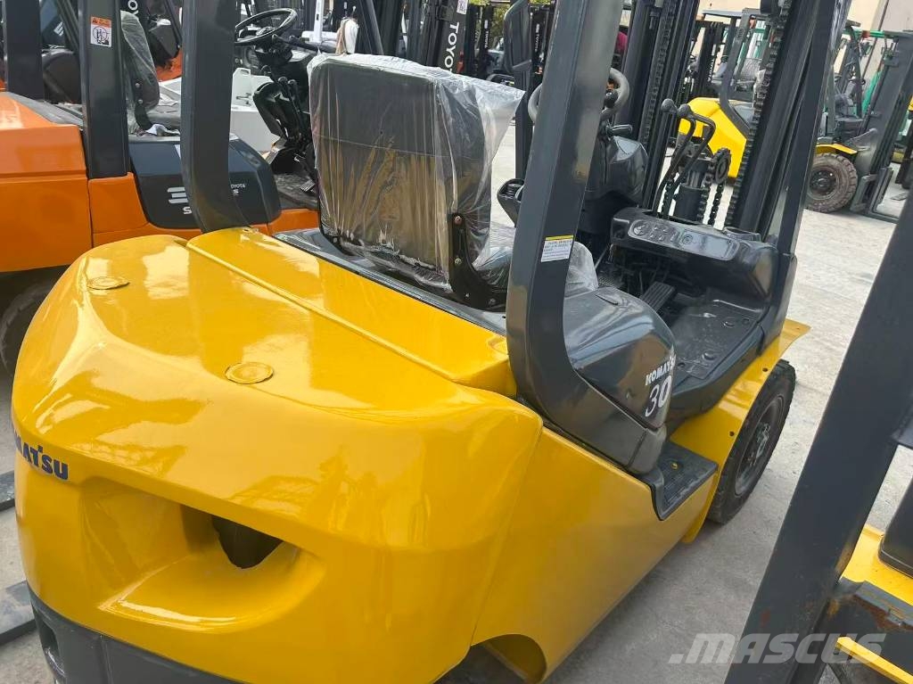 Komatsu FD 30 T-17 Stivuitor diesel
