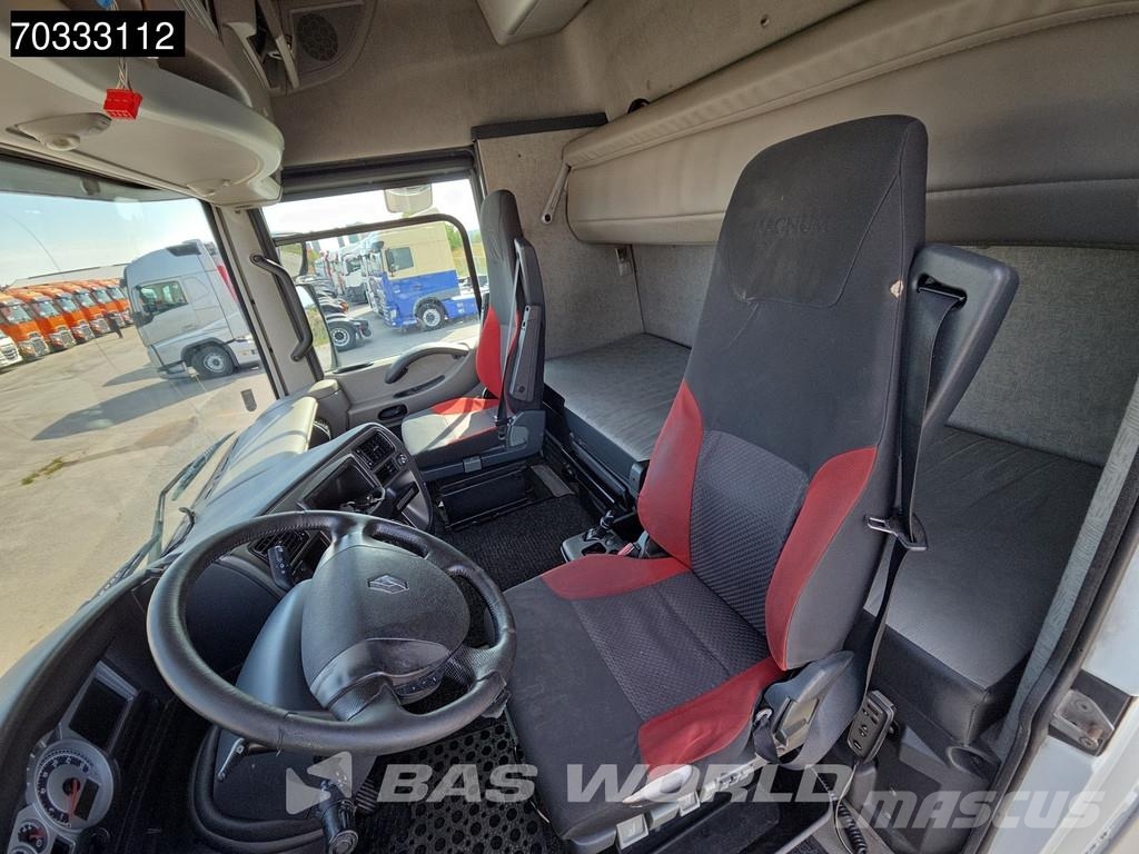 Renault Magnum 480 4X2 2xTanks Euro5 Nyergesvontatók