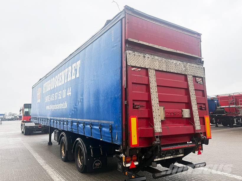 Kel-Berg 2 axle Curtainsider / Planenauflieger Poluprikolice sa ciradom