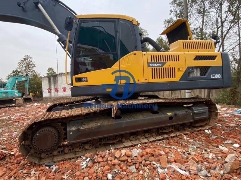 Volvo EC 380 Paletli ekskavatörler
