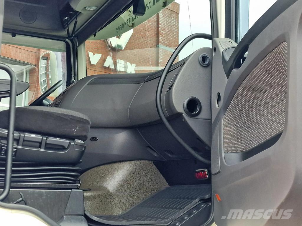 DAF XF 460 SuperSpacecab 6x2 - BDF - Loadlift - Retard Razstavljivi tovornjaki z žičnimi dvigali