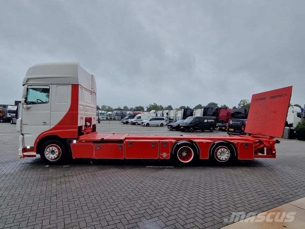 DAF XF 460 SuperSpacecab 6x2 - BDF - Loadlift - Retard Razstavljivi tovornjaki z žičnimi dvigali