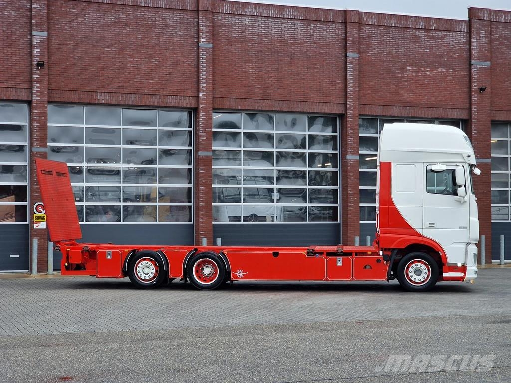 DAF XF 460 SuperSpacecab 6x2 - BDF - Loadlift - Retard Razstavljivi tovornjaki z žičnimi dvigali