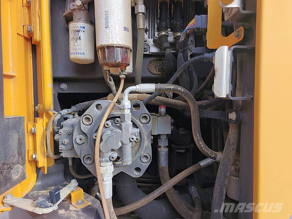 Volvo ECR 235 EL Excavadoras de cadenas