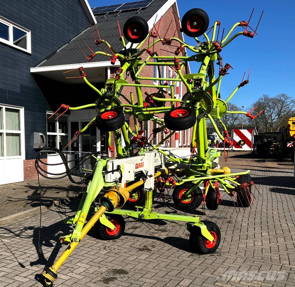 CLAAS volto1320 Rakes and tedders