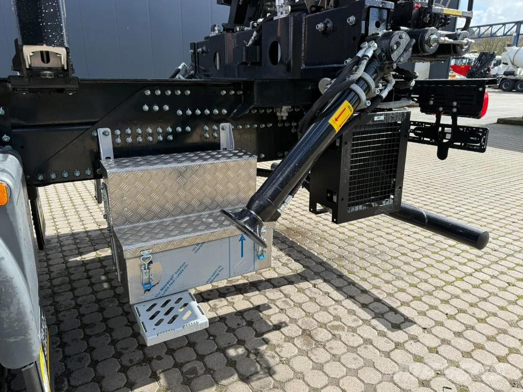 MAN TGS 33.510 TGS 33.510 6X4 BB Euro6e  LogLift 150 Z Camion trasporto legname
