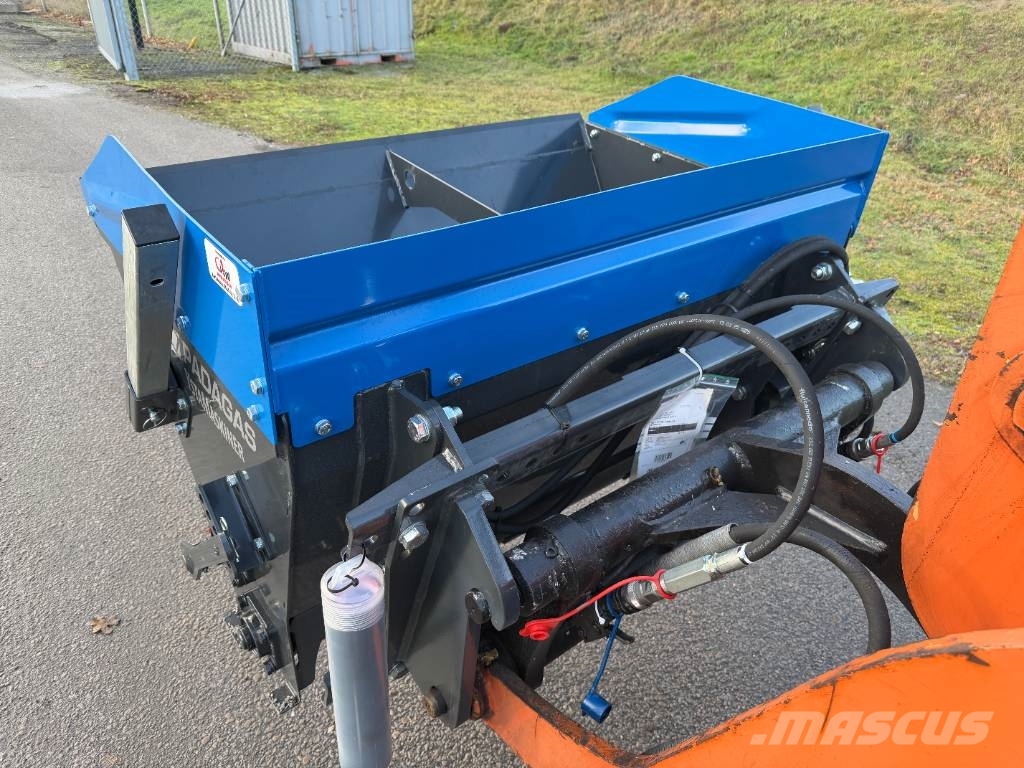  YstadMaskiner Sandspridare SP-400 Пескоразбрасывателы