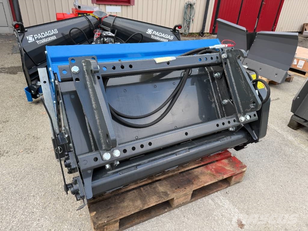  YstadMaskiner Sandspridare SP-400 Пескоразбрасывателы