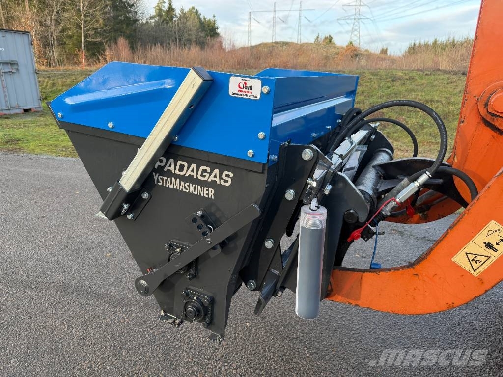  YstadMaskiner Sandspridare SP-400 Пескоразбрасывателы