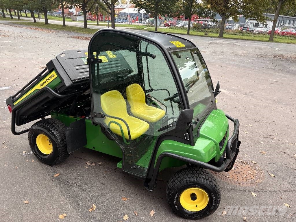 John Deere Gator TE Гольф-мобілі