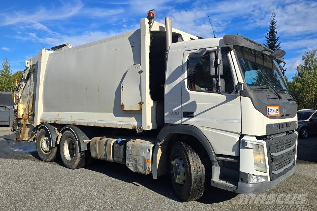 Volvo FM 11 폐기물 수거 트럭