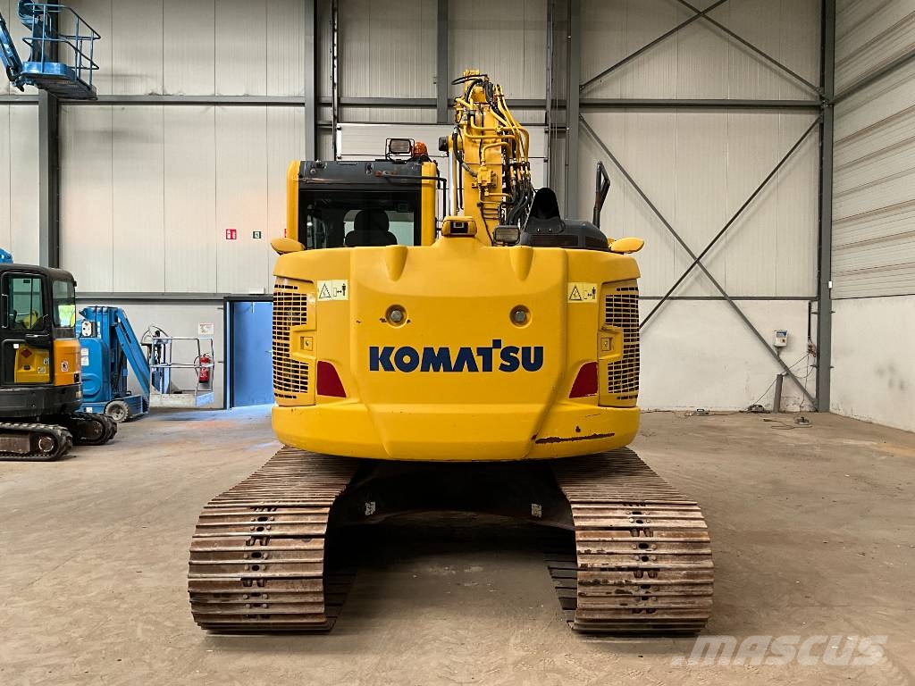 Komatsu PC 138 US-11 حفارات زحافة
