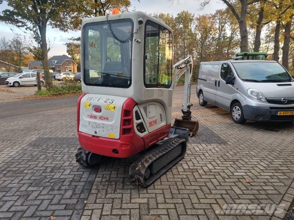 Takeuchi TB 216 Minigraafmachines < 7t