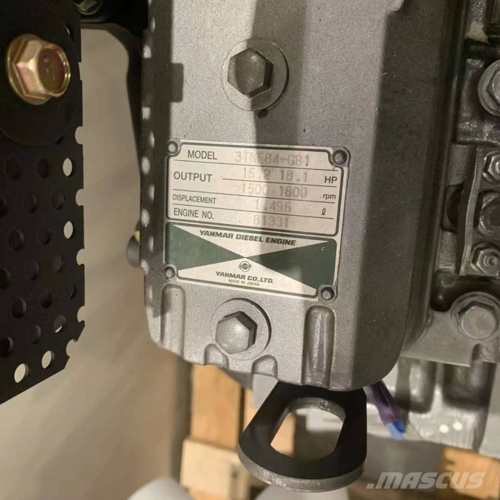 Yanmar Yanmar 3TNE84 engine Motori za građevinarstvo