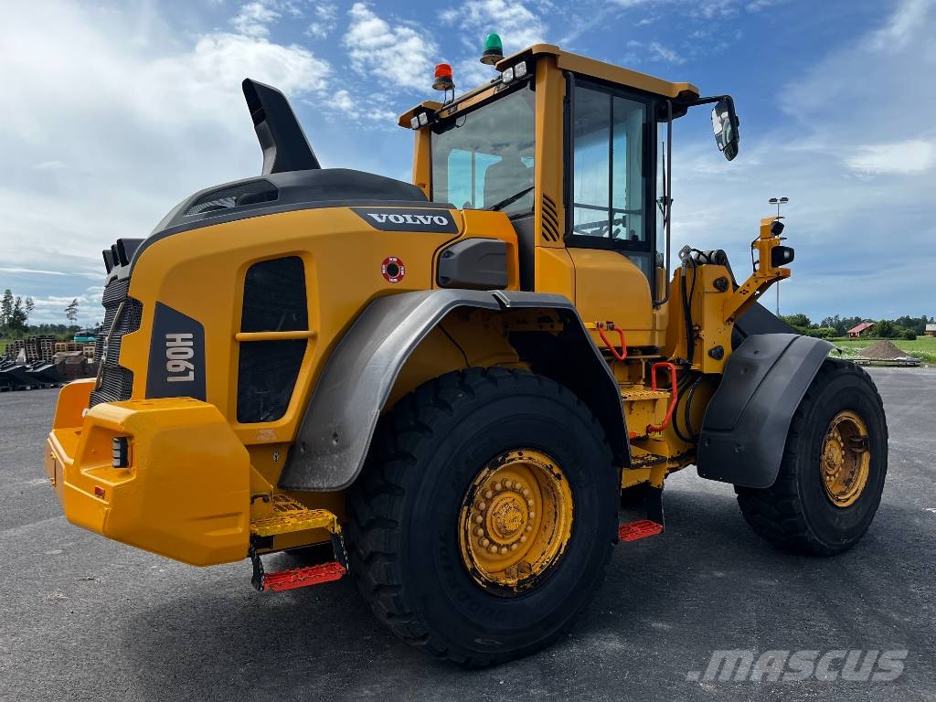 Volvo L 90 H لوادر بعجل