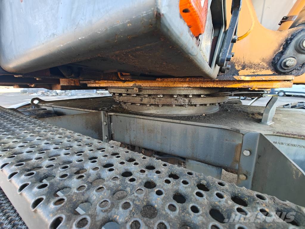 Liebherr A 316 Litronic Ratiniai ekskavatoriai