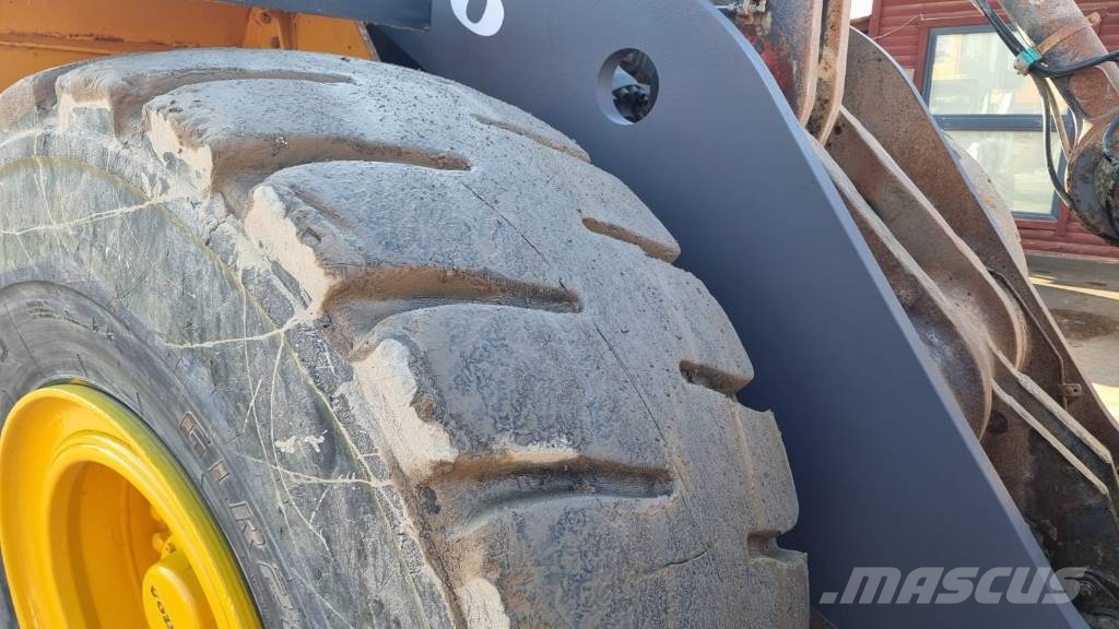 Volvo L 180 F Wheel loaders