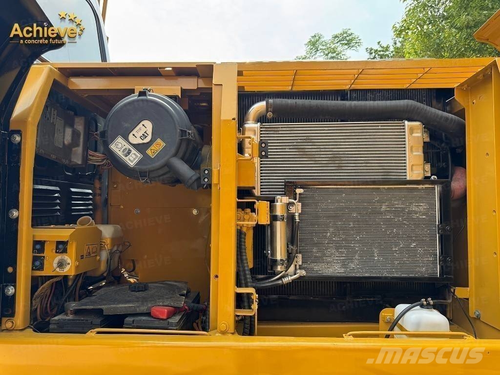CAT 323D2L Εκσκαφείς με ερπύστριες