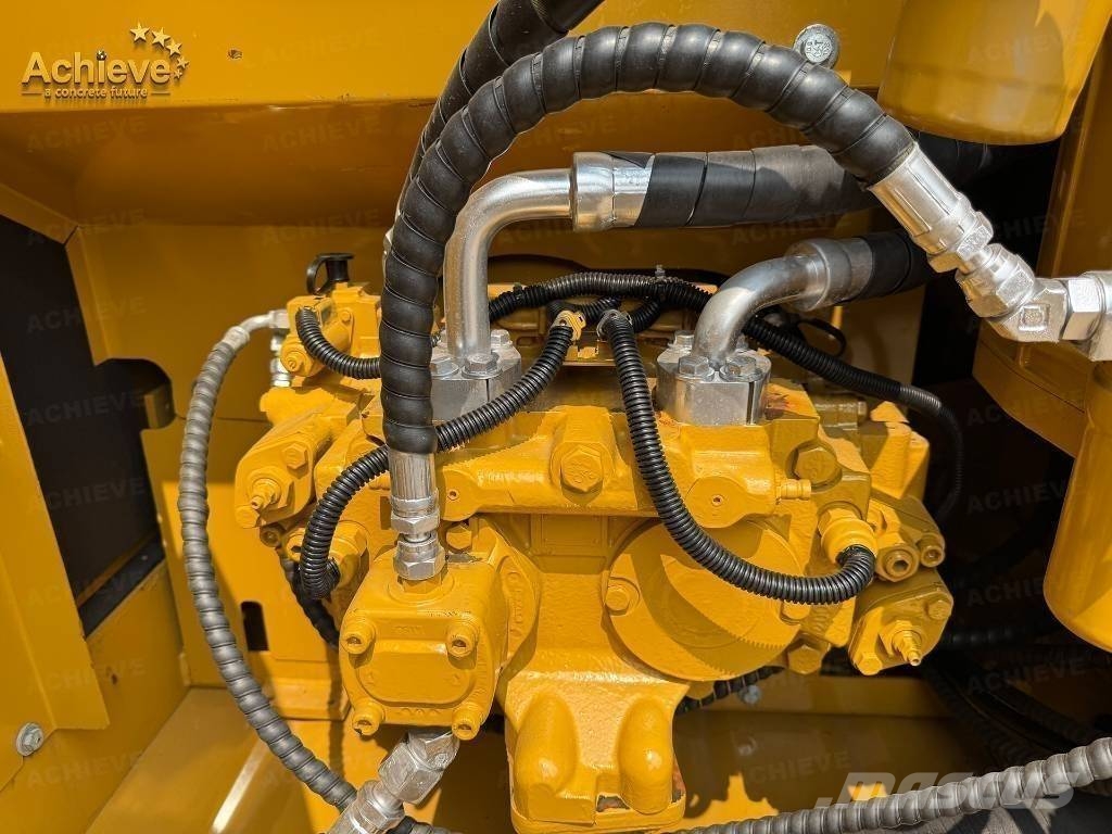 CAT 323D2L Εκσκαφείς με ερπύστριες