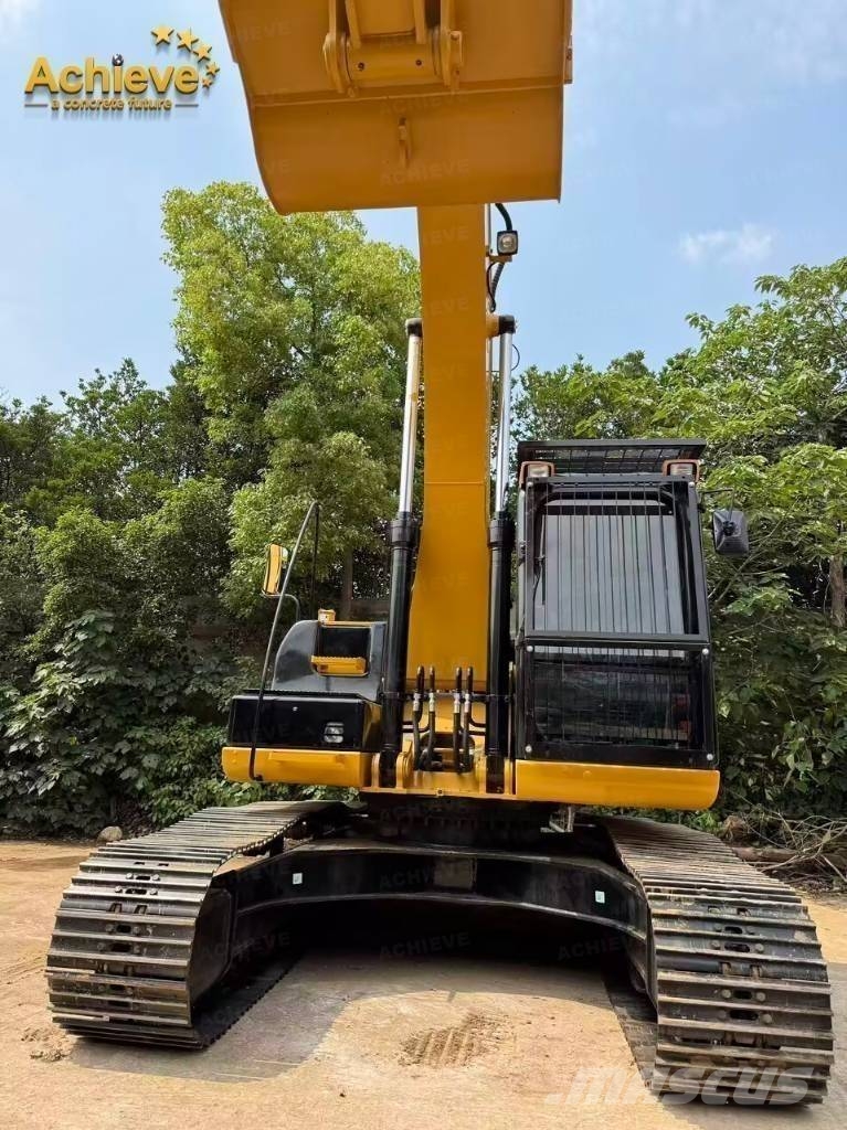 CAT 323D2L Εκσκαφείς με ερπύστριες