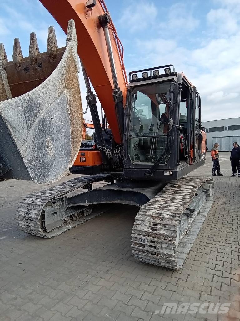 Doosan DX 235 LC-7 Excavadoras sobre orugas
