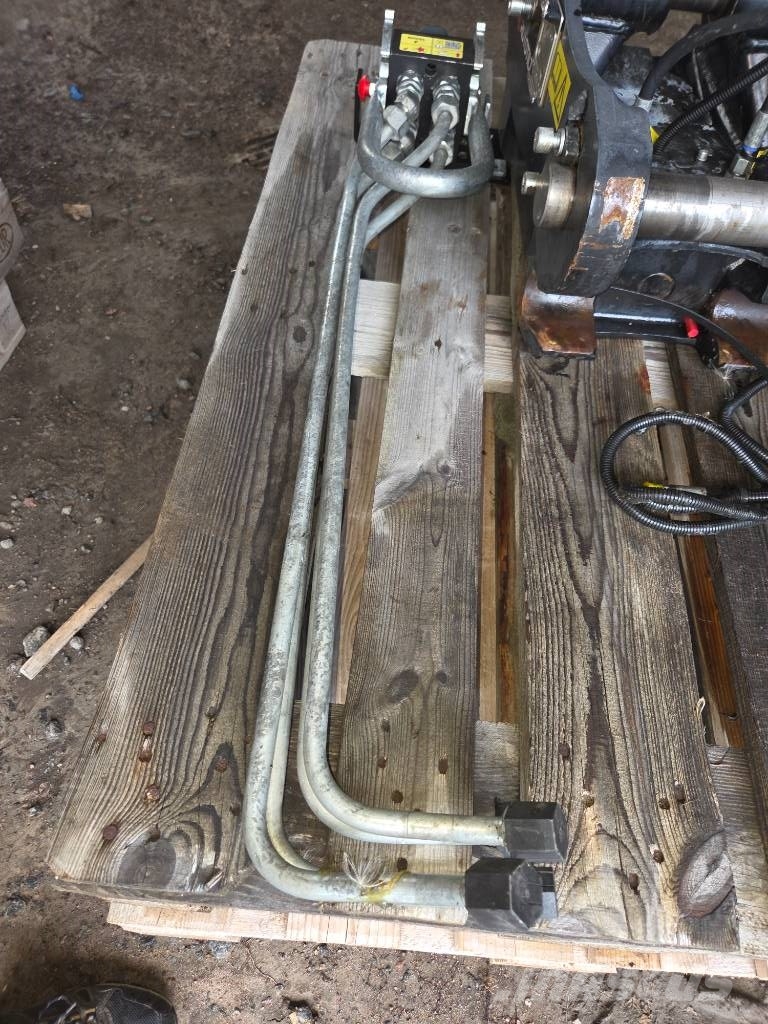 Rototilt R4 med löstagbar grip S45 4 slang + fäste Tiltrotator
