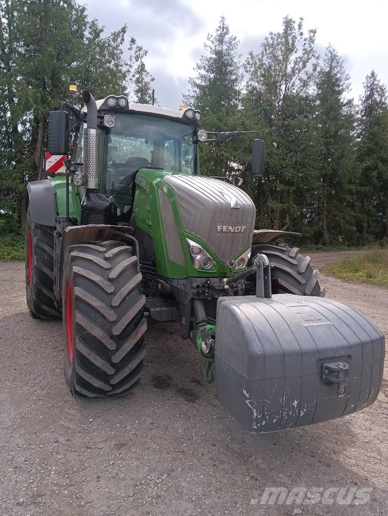 Fendt 828 Vario Profi Plus Трактори