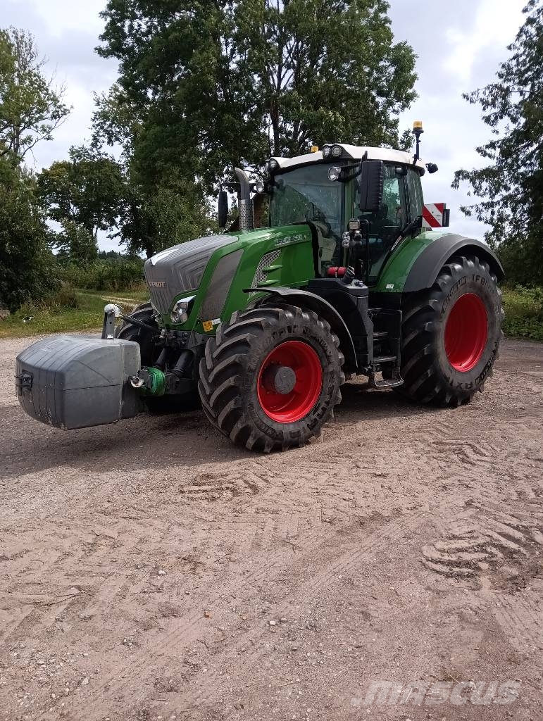 Fendt 828 Vario Profi Plus Трактори
