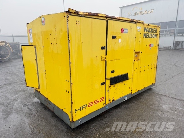 Wacker Neuson HYDRONIC SURFACE HEATER WACKER NEUSON HP 252 Opvarmnings- og optøningsmaskiner