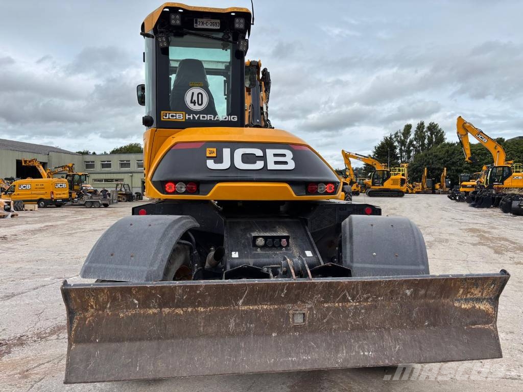 JCB Hydradig Lastik tekerli ekskavatörler