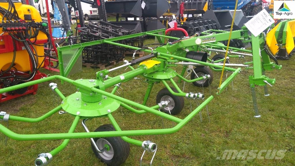 Kowalski 4-rotor rotary tedder/ FANEUSE ROTATIVE / Rakes and tedders