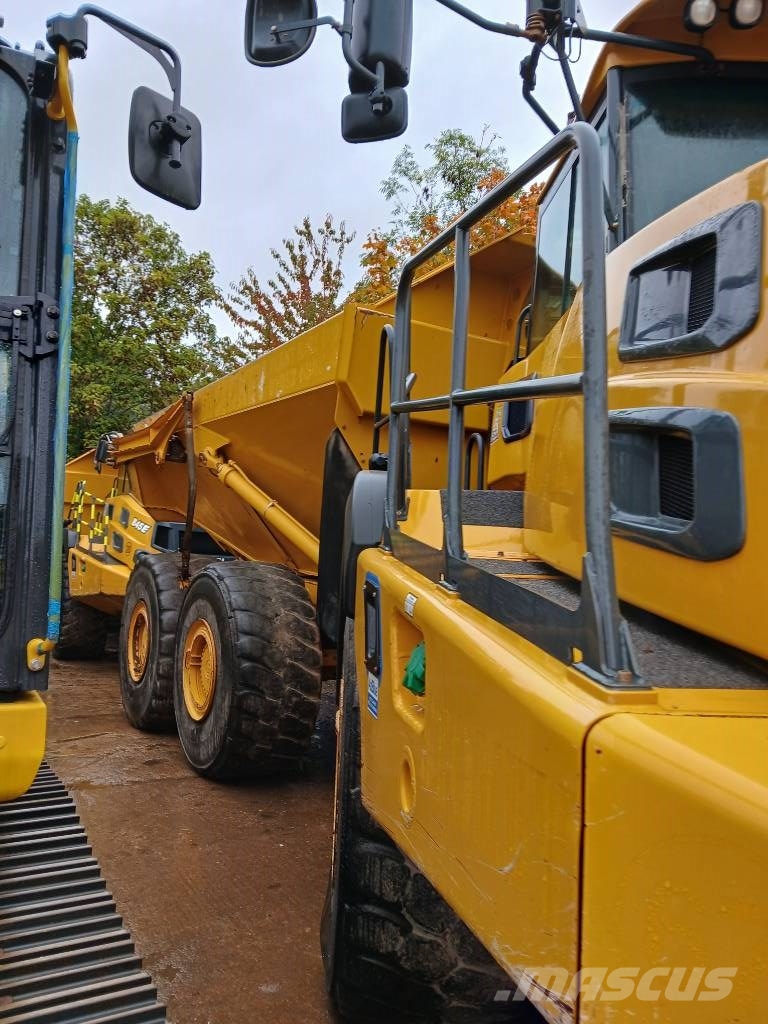 Bell B 40 E Dumper - Knickgelenk