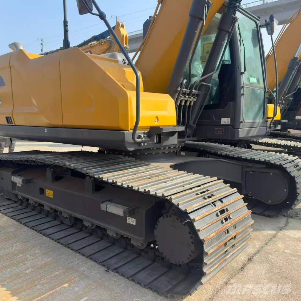 XCMG XE 215 G Midikaivukoneet 7t - 12t