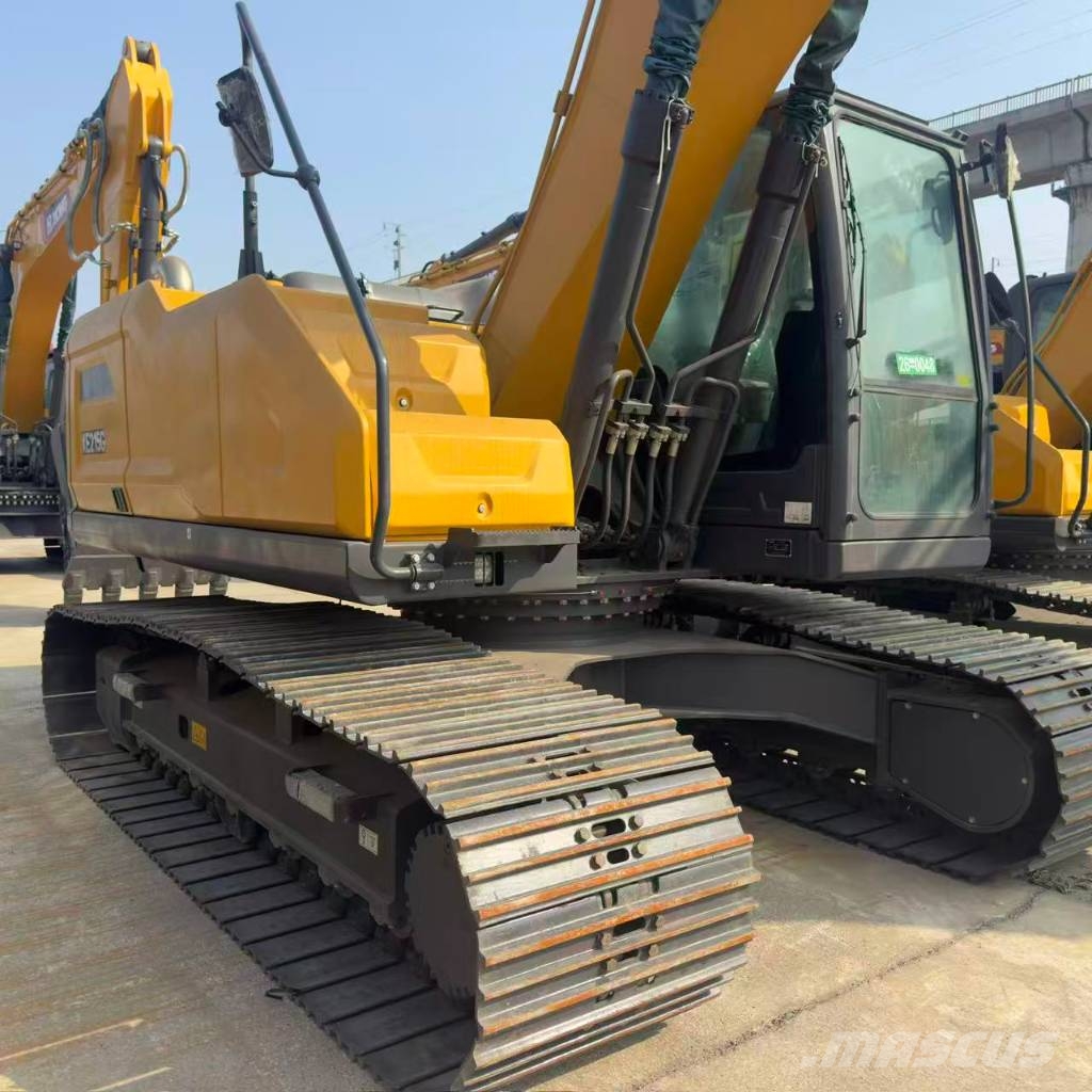 XCMG XE 215 G Midikaivukoneet 7t - 12t