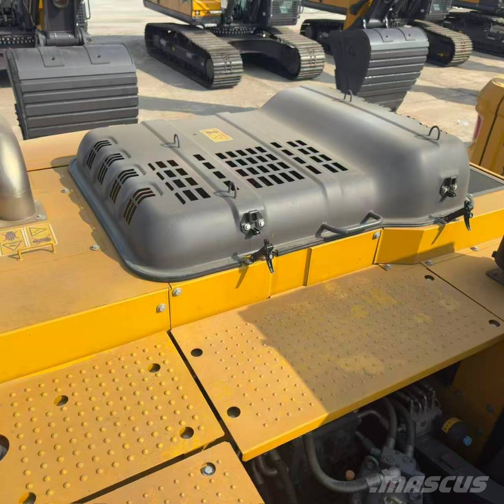 XCMG XE 215 G Midikaivukoneet 7t - 12t