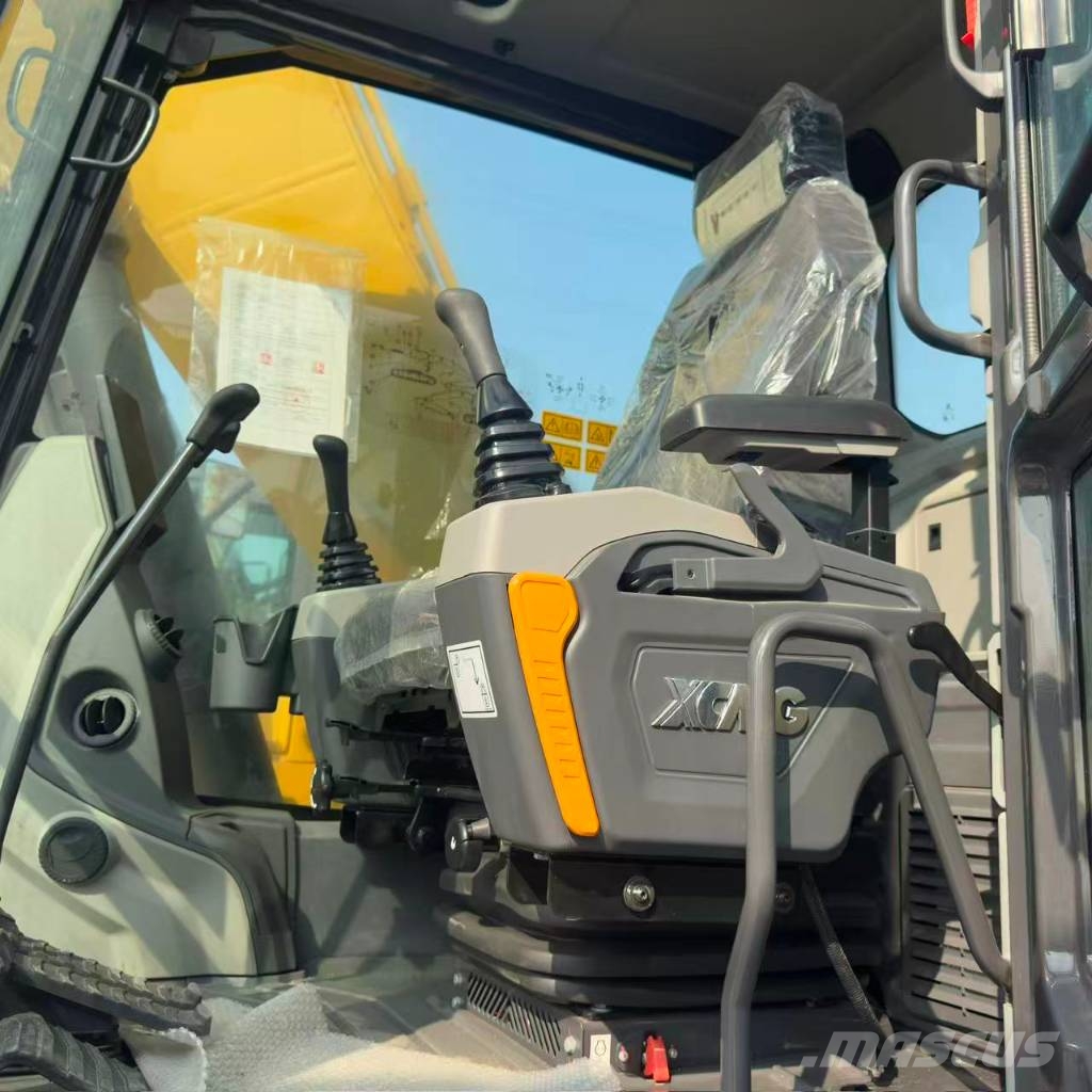 XCMG XE 215 G Midikaivukoneet 7t - 12t