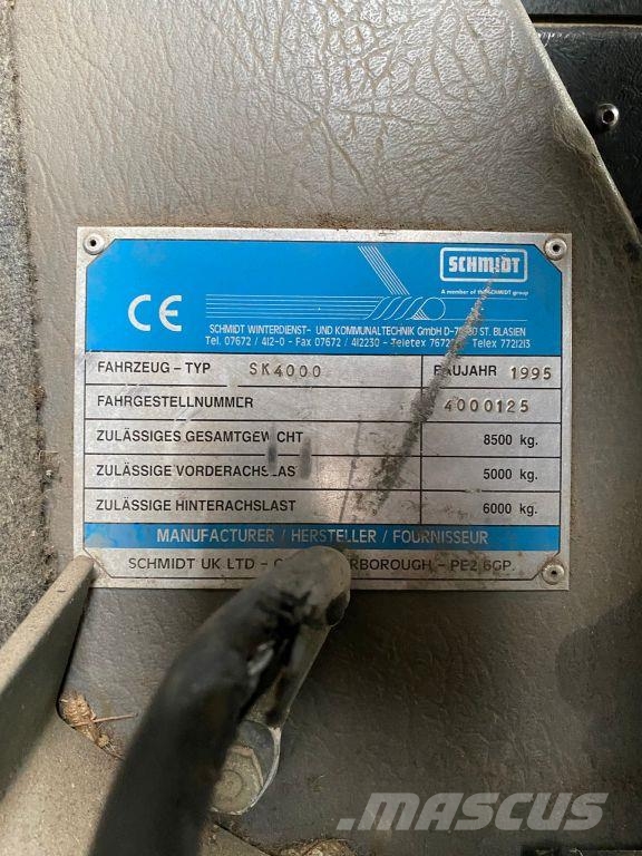 Schmidt SK4000 Street Vacuum Cleaner Sweeper Good Working Veegwagens