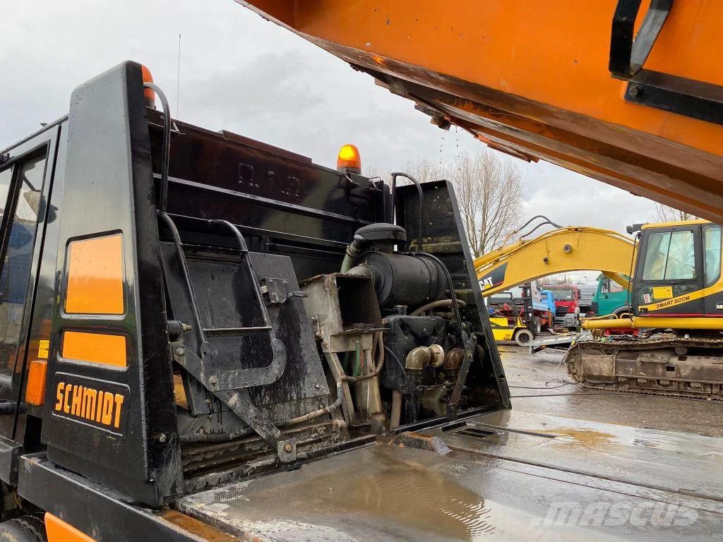 Schmidt SK4000 Street Vacuum Cleaner Sweeper Good Working Veegwagens