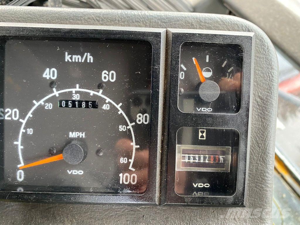 Schmidt SK4000 Street Vacuum Cleaner Sweeper Good Working Veegwagens