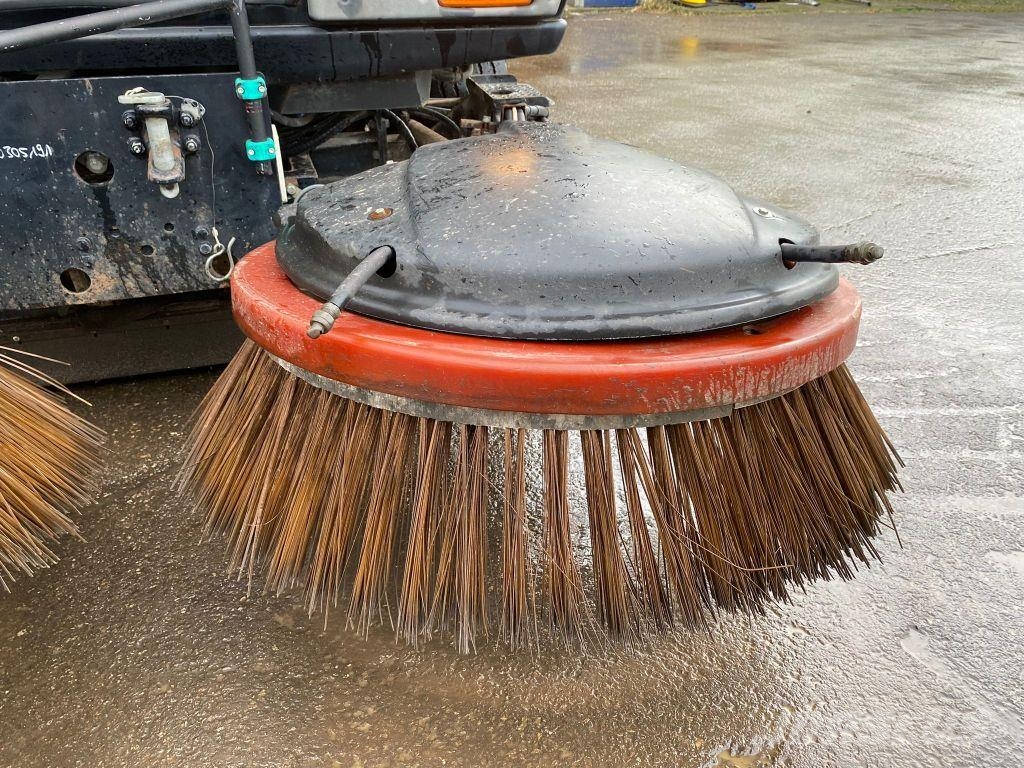 Schmidt SK4000 Street Vacuum Cleaner Sweeper Good Working Veegwagens